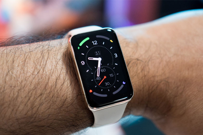 Trên tay Mi Band 7 Pro Trên tay Mi Band 7 Pro