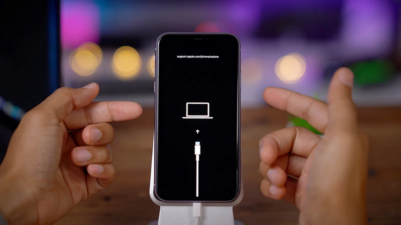 Chế độ khôi phục trên iPhone có FaceID Chế độ khôi phục trên iPhone có FaceID