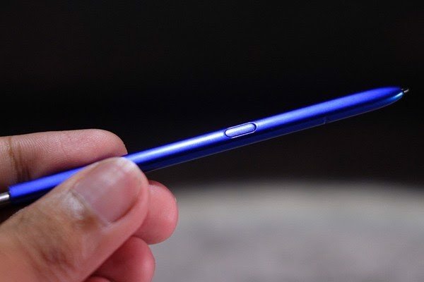 galaxy-note-10-plus-5g-256gb-moi-100-fullbox-han-quoc-13.jpg galaxy-note-10-plus-5g-256gb-moi-100-fullbox-han-quoc-13.jpg