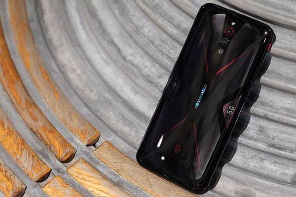 nubia-red-magic-5g-16gb256gb-moi-100-fullbox-.jpg nubia-red-magic-5g-16gb256gb-moi-100-fullbox-.jpg