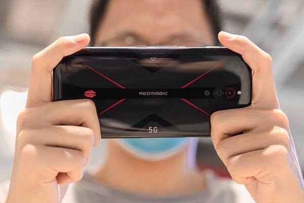 nubia-red-magic-5g-8gb128gb-moi-100-fullbox-7.jpg nubia-red-magic-5g-8gb128gb-moi-100-fullbox-7.jpg