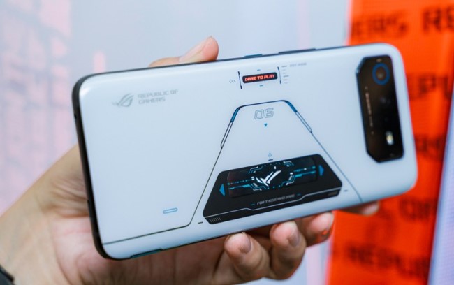 rog6-1.jpg rog6-1.jpg