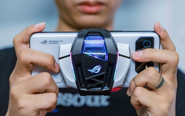 rog6-4.jpg rog6-4.jpg