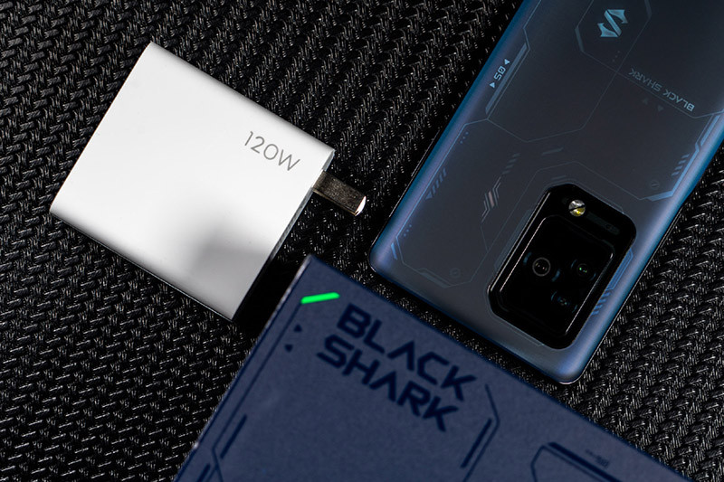 xiaomi-black-shark-5-pro-25.jpg xiaomi-black-shark-5-pro-25.jpg